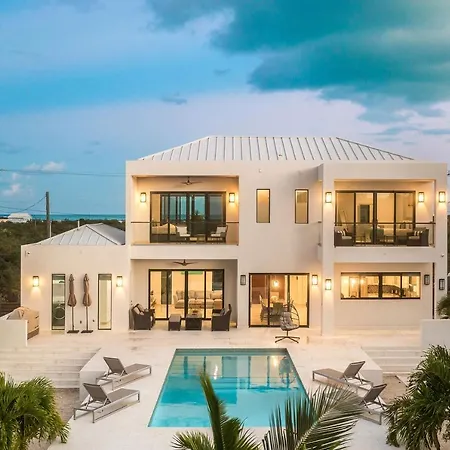 Private Pool Villa, Long Bay Beach With Vip Extras